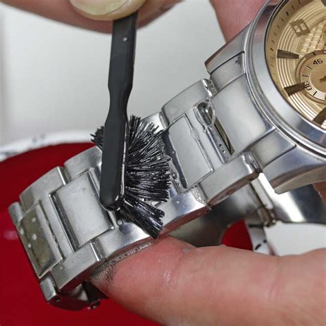 best way to clean stainless steel rolex watch|Rolex cleaning and polishing.